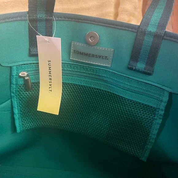 Summersalt Neoprene Tote - Picture 6 of 6